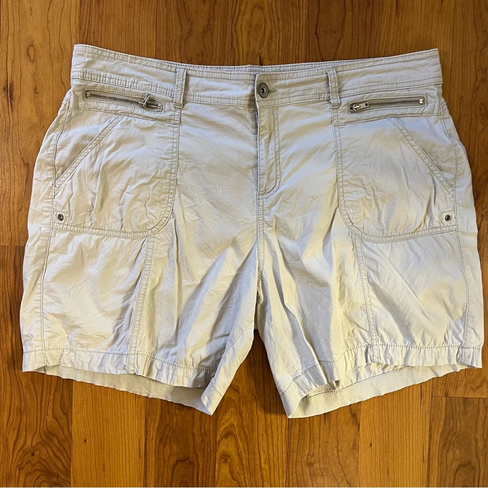Style & Co, Size 16, Tan Shorts